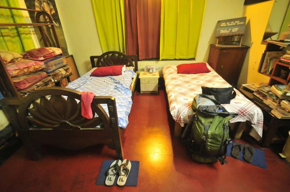 Calcutta Backpackers Homestay -Only For Backpackers & Travellers Экстерьер фото